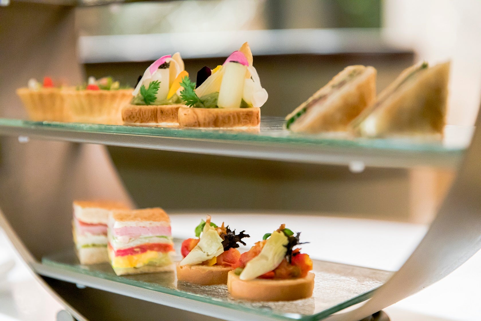 フォション 春のアフタヌーンティーセット　セイボリー