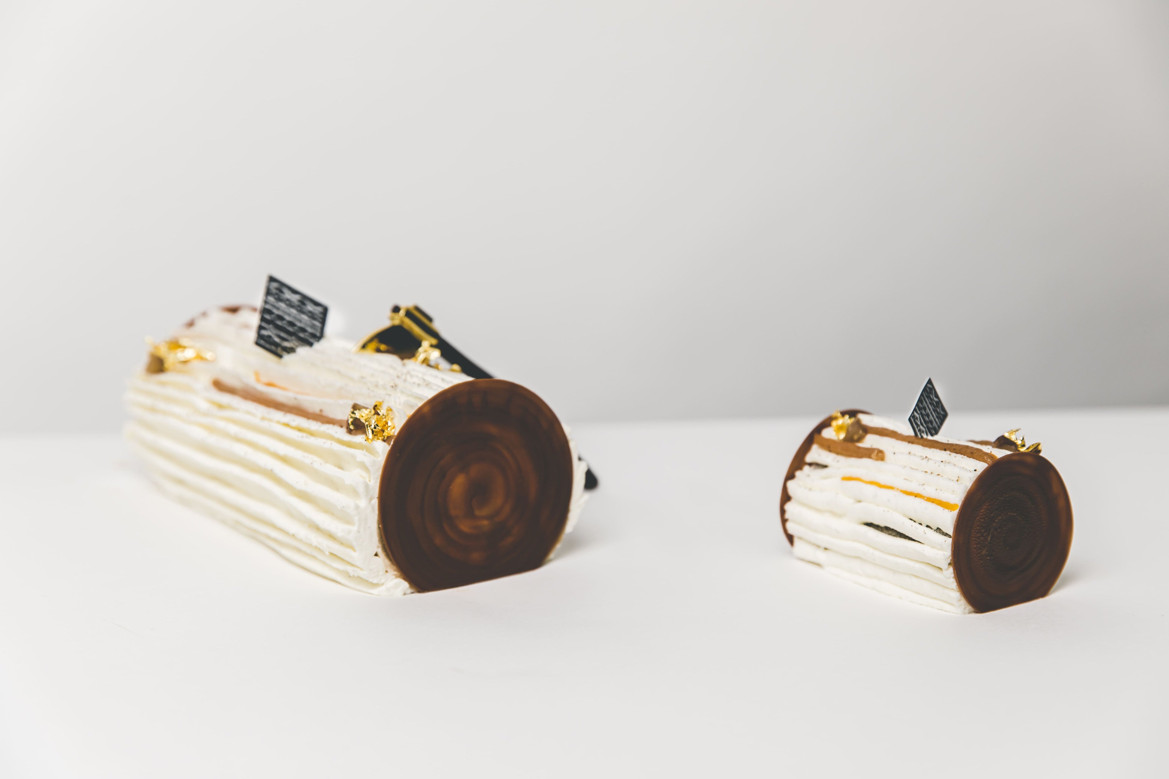 Bûche de Noël （ビュッシュ ド ノエル）大／小