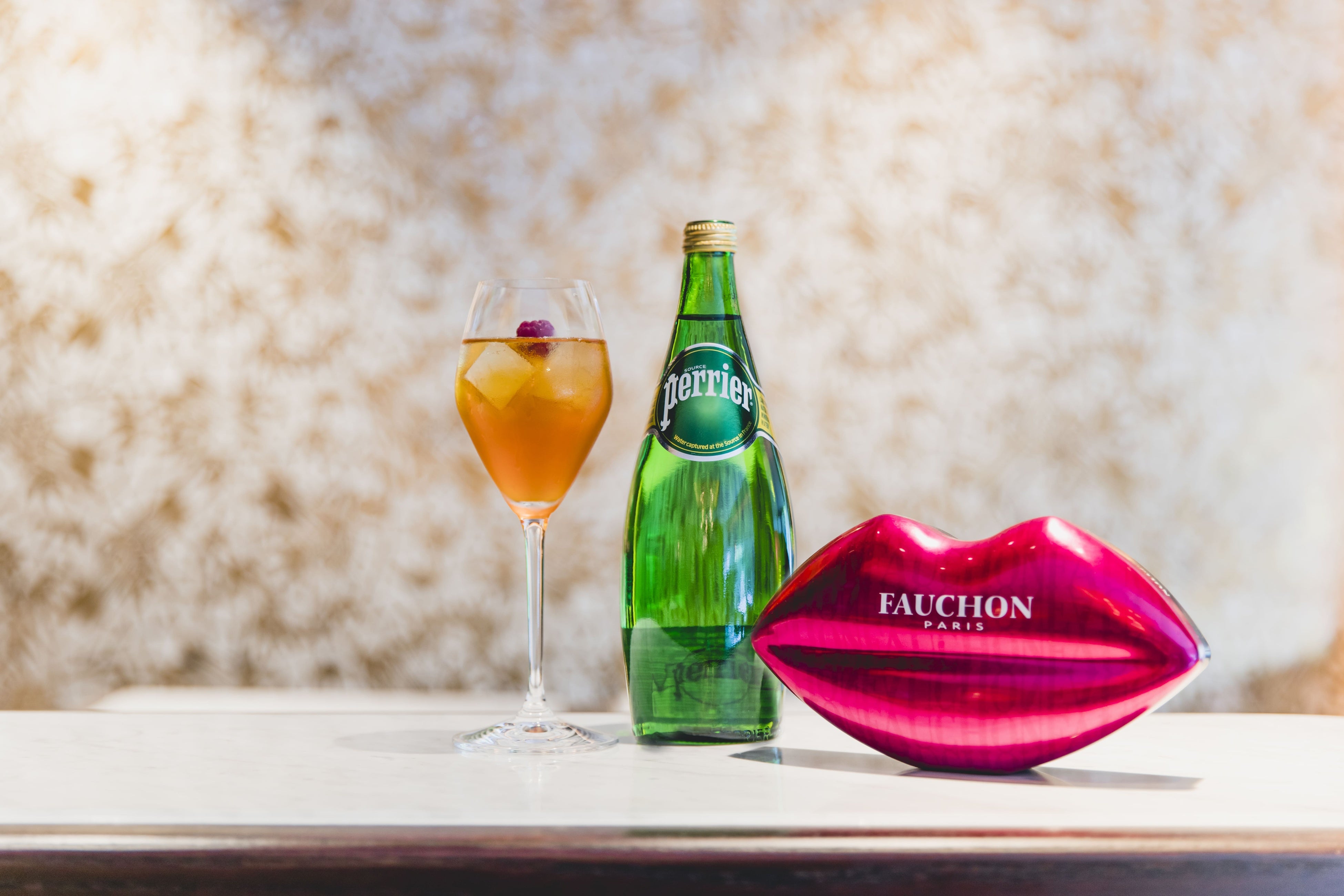 初コラボ “FAUCHON L'Hotel Kyoto Meets Perrier” ＞ | ワールド