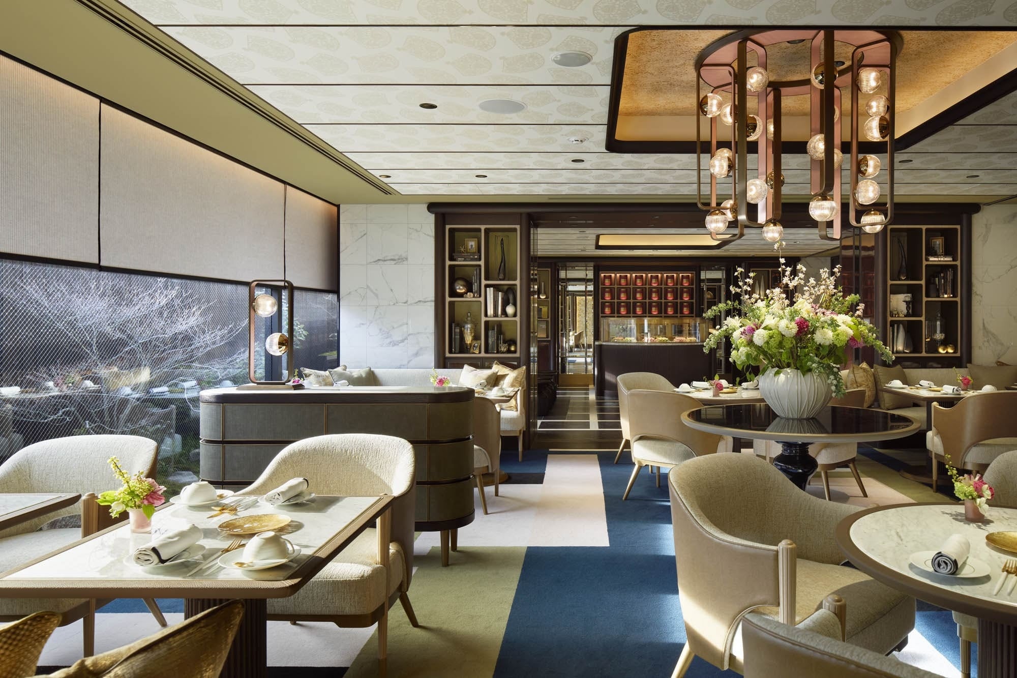 サロン ド テ フォション／内観