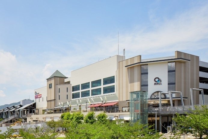 CENTER棟 外観写真