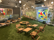 6階に展示される岡本太郎氏「夢」