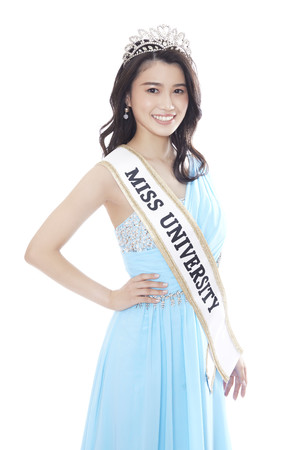 ミスユニバーシティ兵庫代表　２０２１日本大会グランプリ　吉田三莉