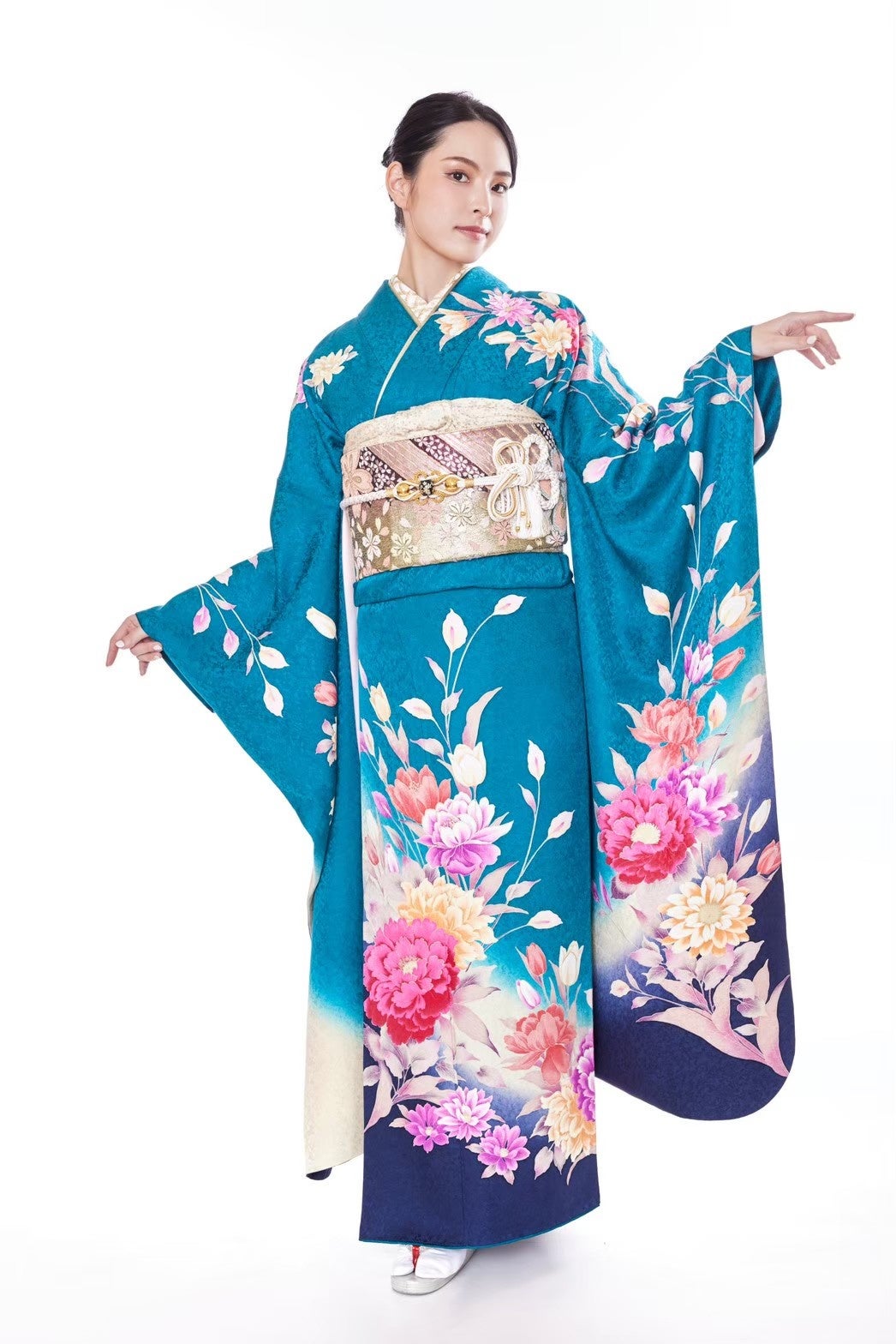 ミスユニバーシティ2021 沖縄代表　蒲山花礼