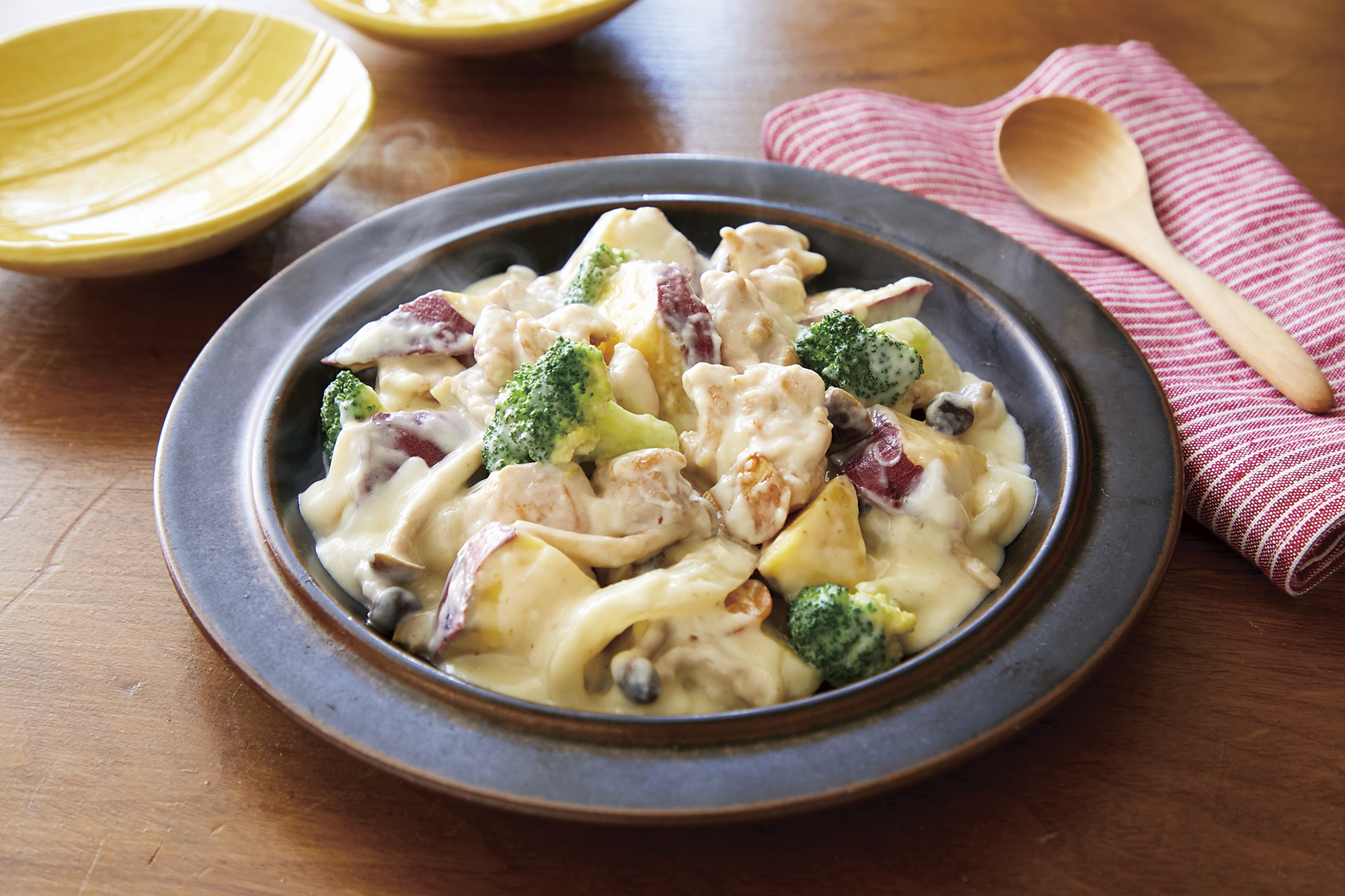 987件の利用者投票で誕生 ミールキット「産直鶏肉とさつまいものシュクメルリ」10月12日（月）から供給開始
