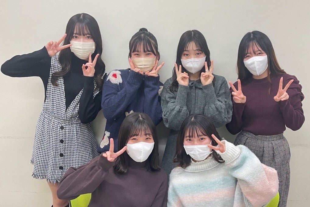 講師を務める学生の皆さん