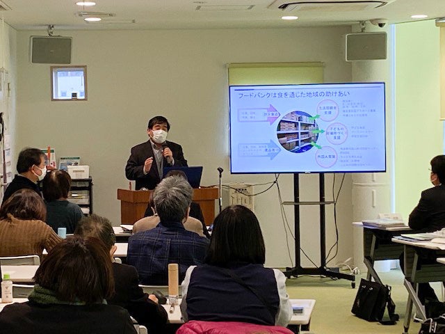 利用者も参加した公開選考会