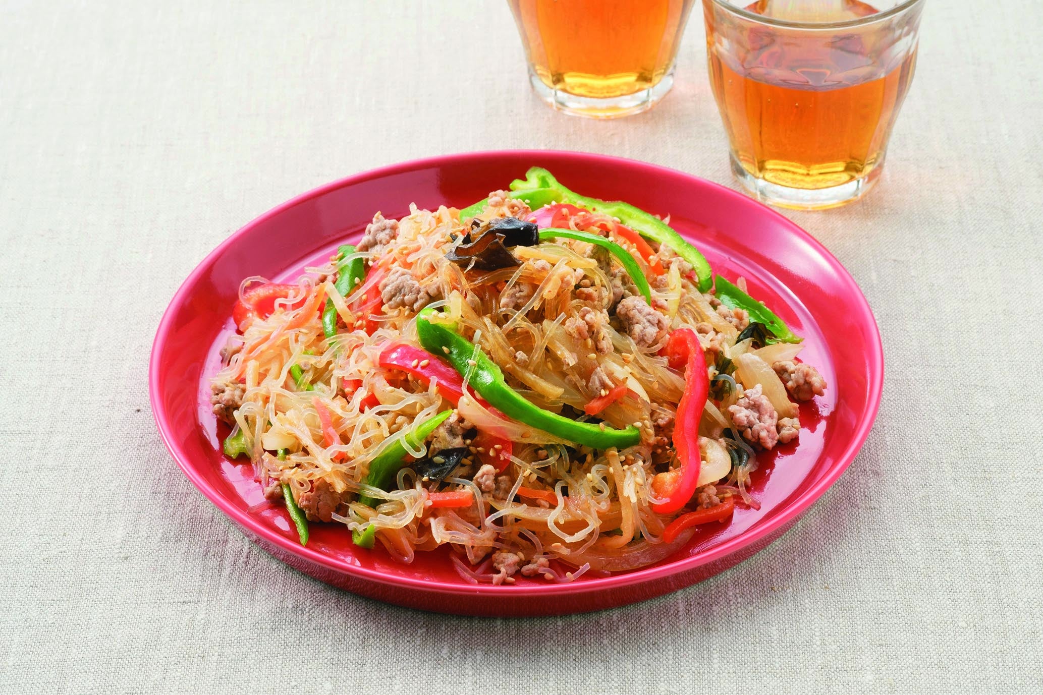 ひき肉を加えて炒めればチャプチェ風にも