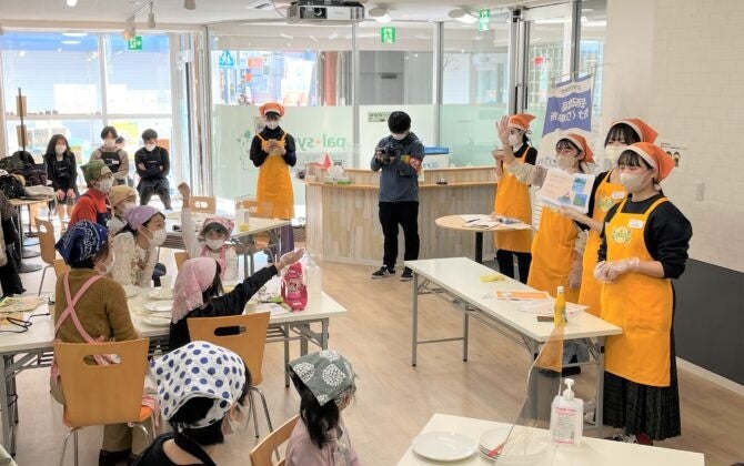 2022年の日本大学学生講師による親子料理教室