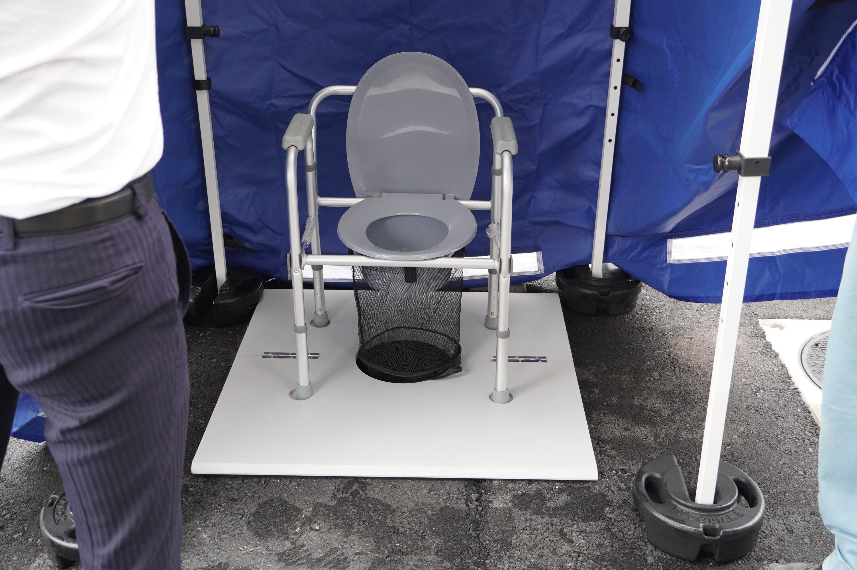 簡易に設置できる災害用トイレ