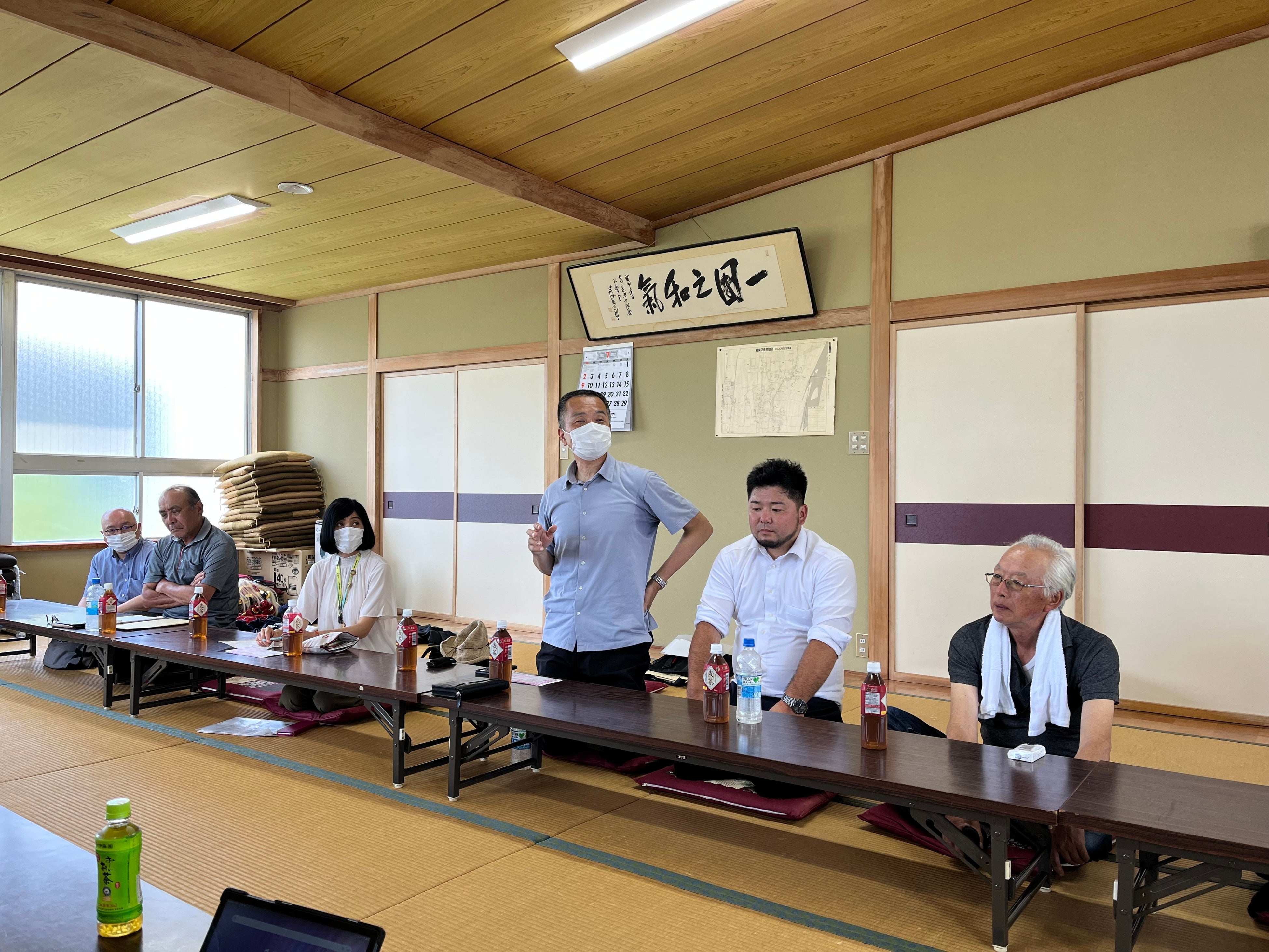 参加した関係者からは、当時の厳しかった状況を語り 合う場面もありました