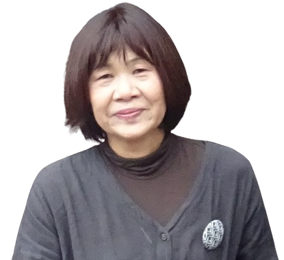 岡洋子さん（左）