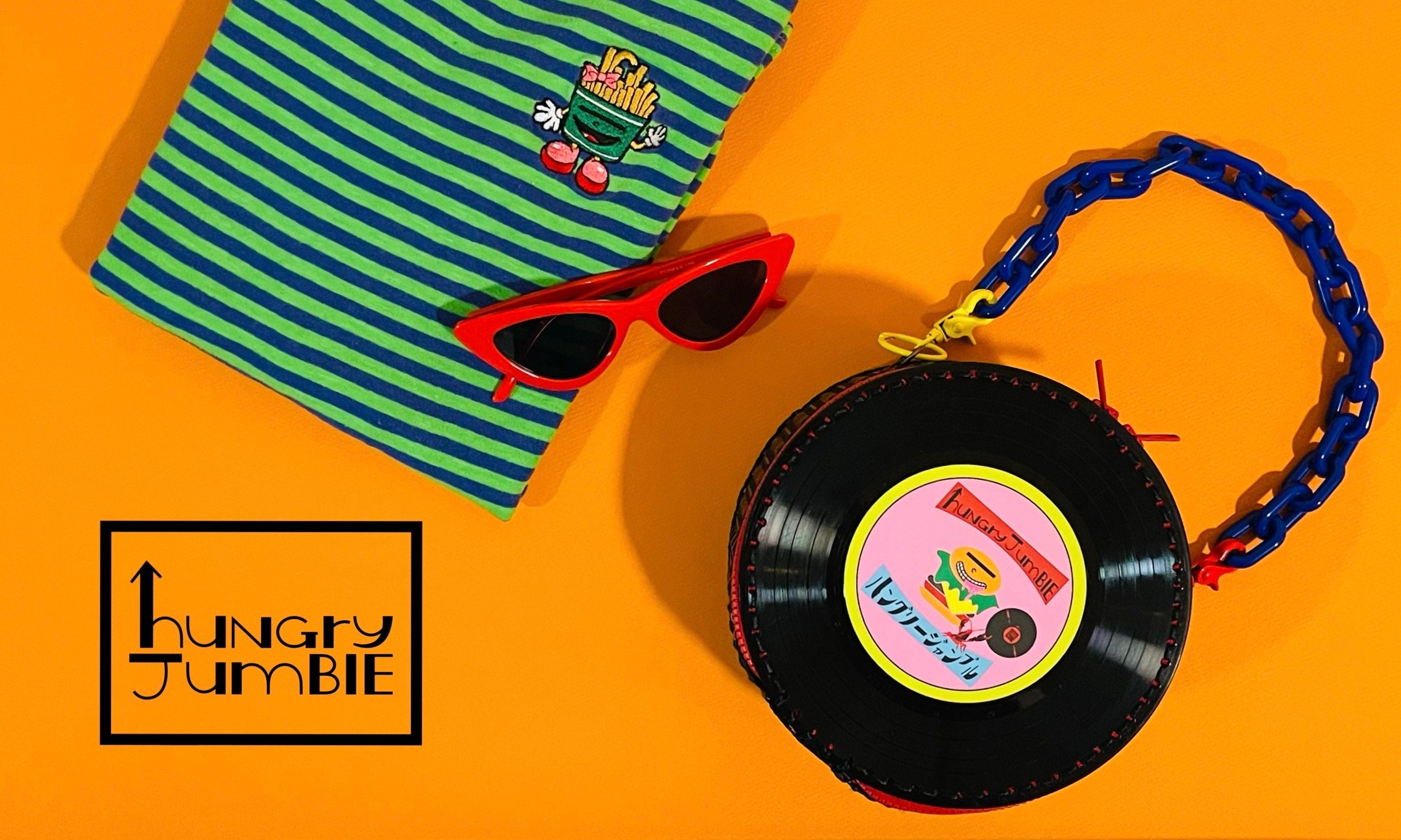 おもちゃっぽさが可愛い TETTE STOREとのコラボRECORD BAG(￥22,000 税込)　