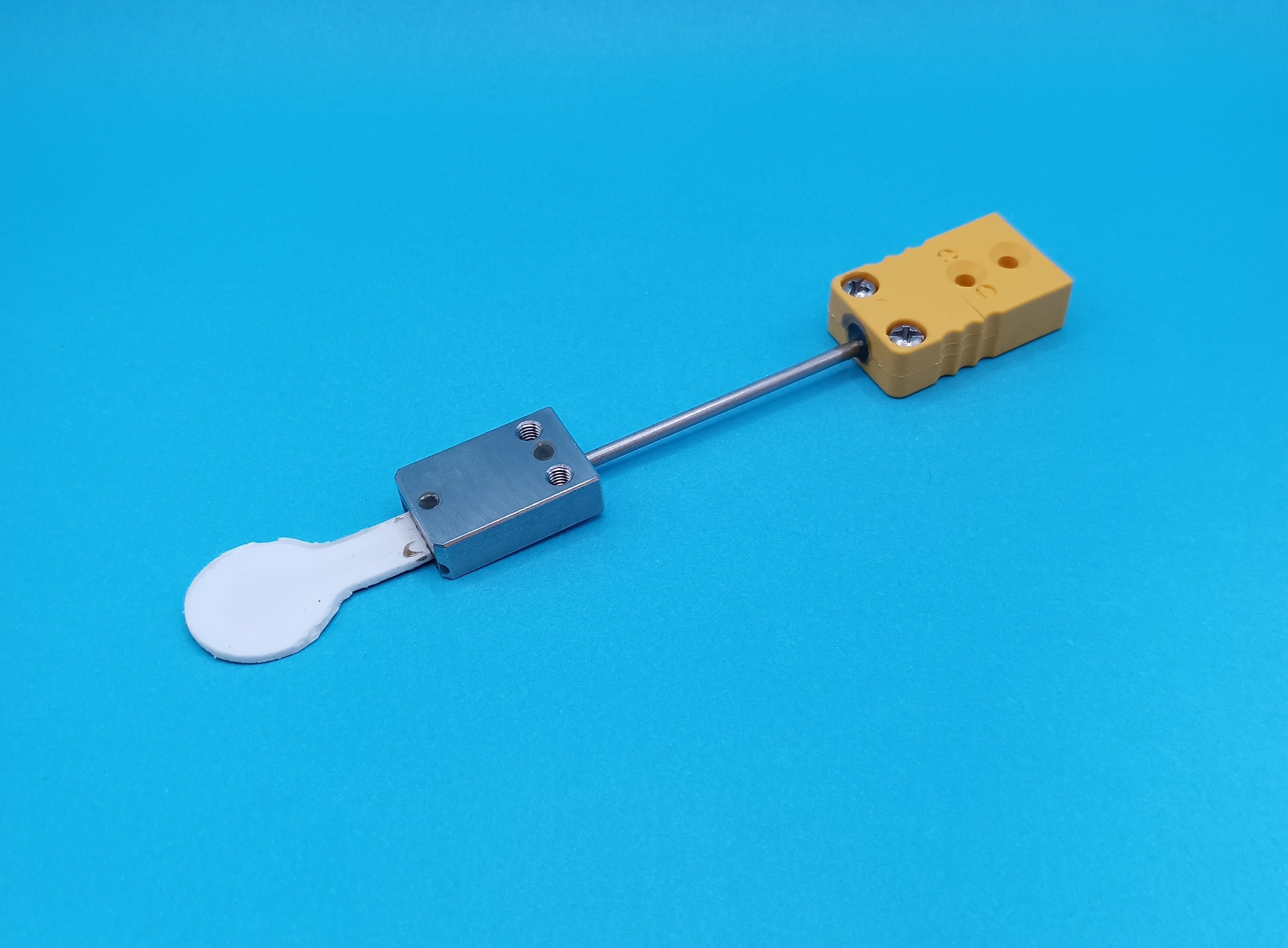 小型、薄型、フレキシブルなCASTセンサー