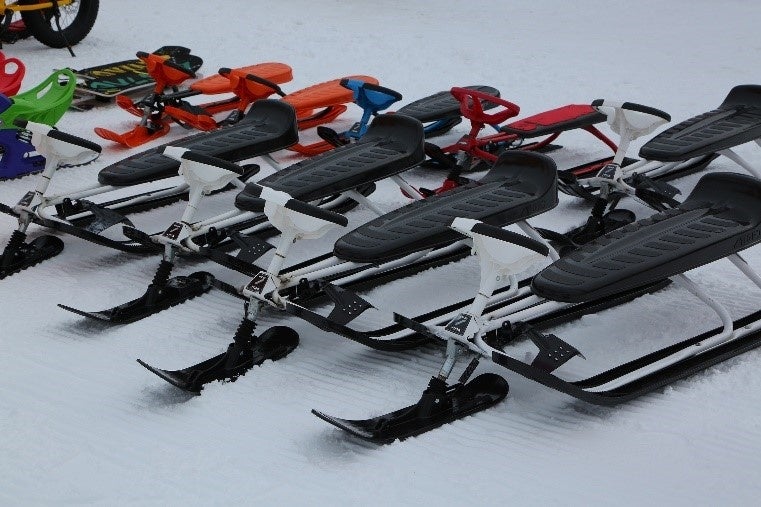 スノーレーサー