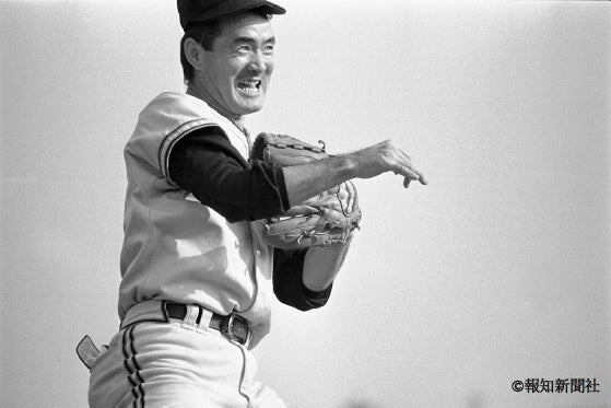 現役時代最後の年、シーズン終盤へむけ多摩川グランドで汗を流した長嶋茂雄 1974年9月撮影