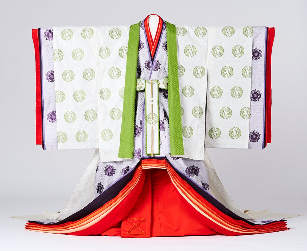 御五衣・御唐衣・御裳(十二単)