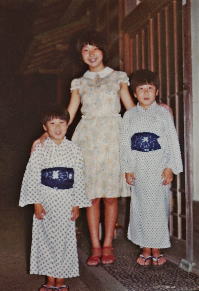 1976年8月、新潟市の自宅で(小6）