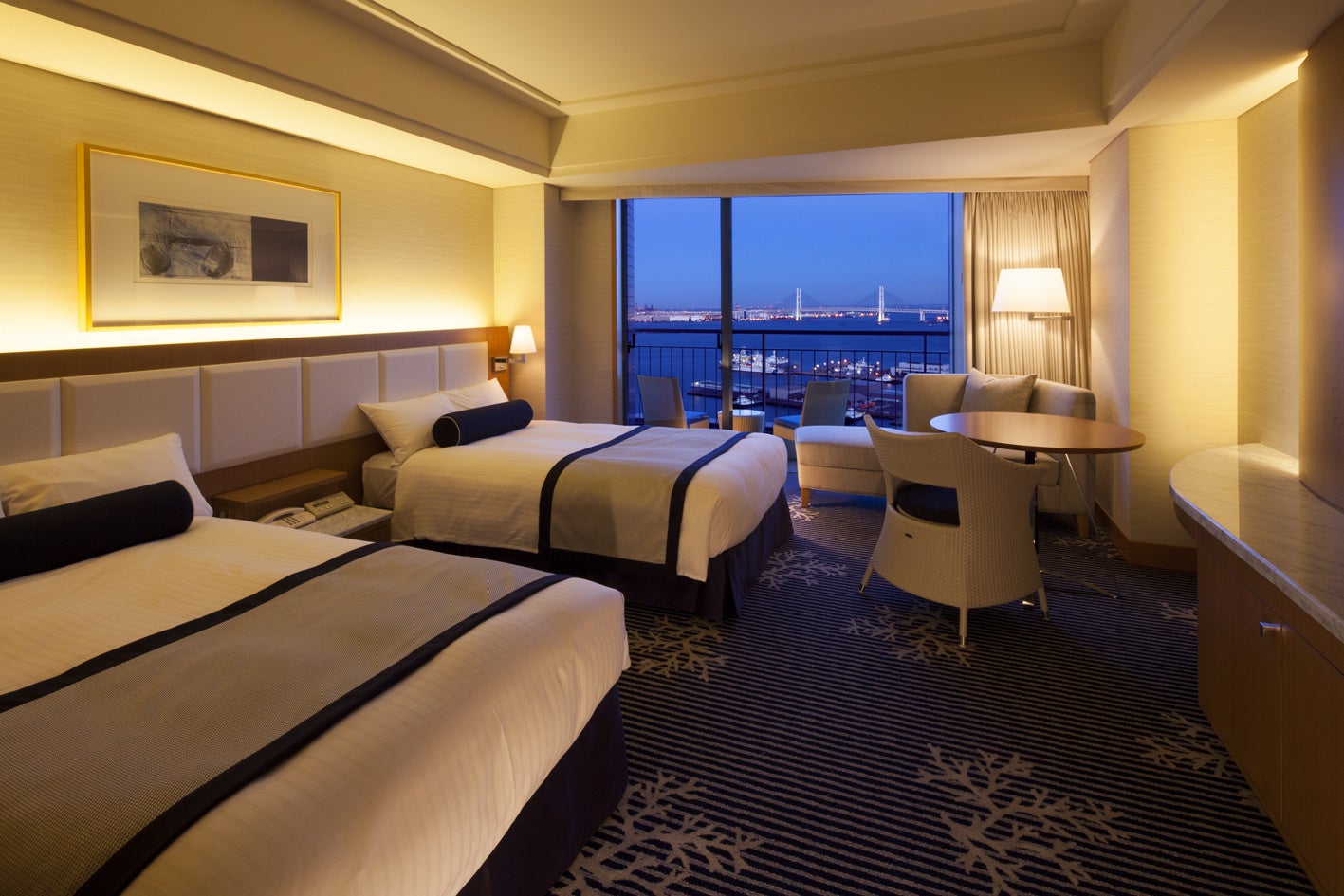 【抽選販売】横浜ベイホテル東急ベイクラブフロア　ベイビュー宿泊ギフト券 (1泊2食付）70,000円（税込み）※抽選5名様