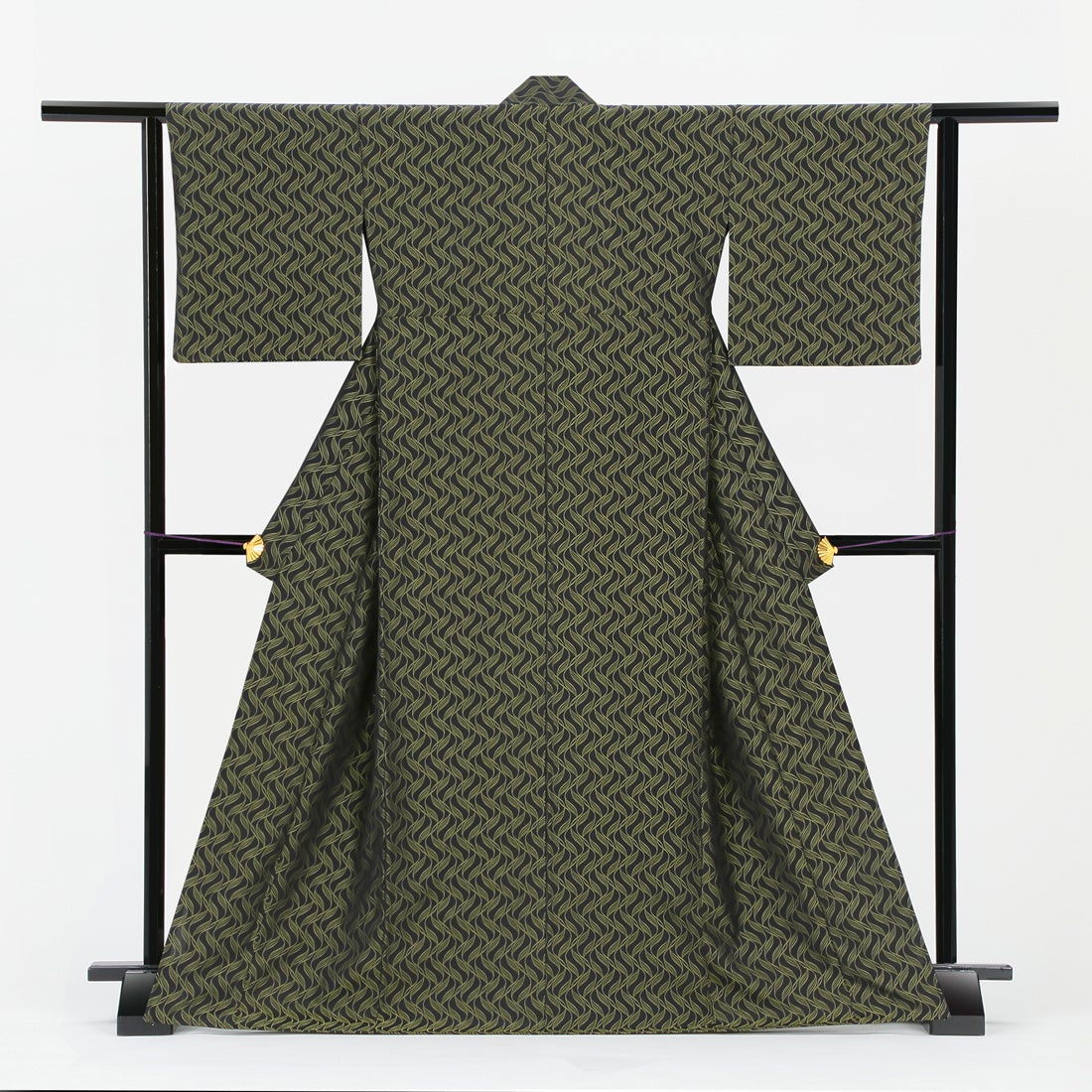 きもの(御召)「スパイラル(イエロー)」税込231,000円(仕立て・胴裏・八掛・ガード加工込)