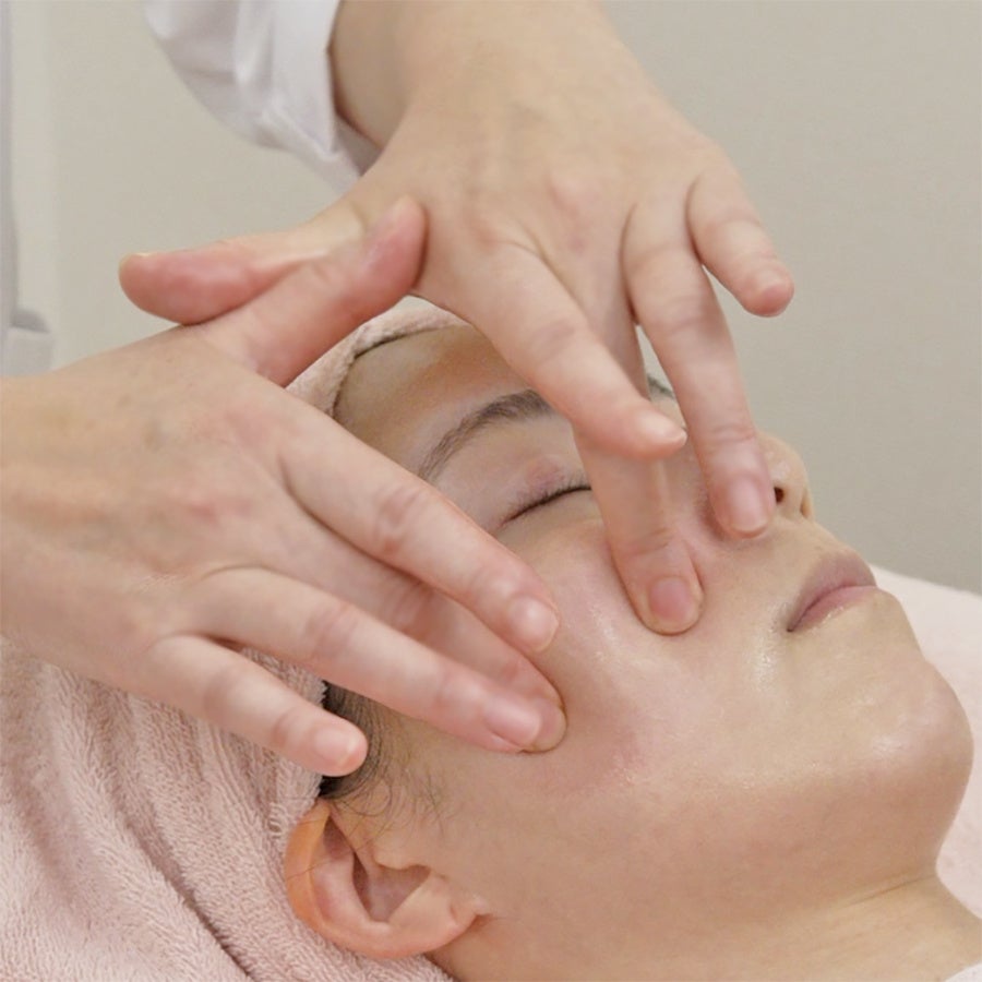 顔骨格リリース