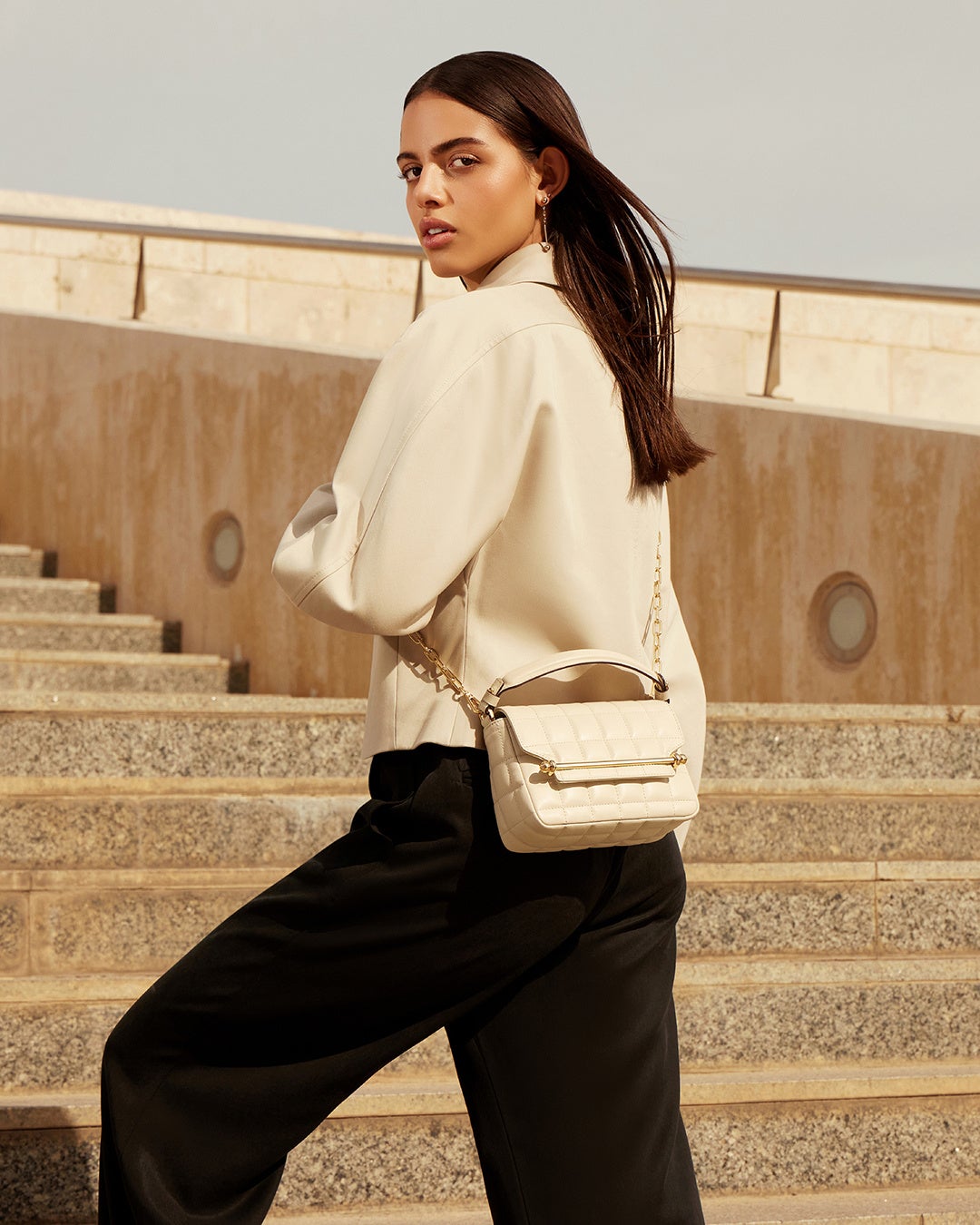 イーストウエストミニ・キルテッド81000円（税、配送料込み）