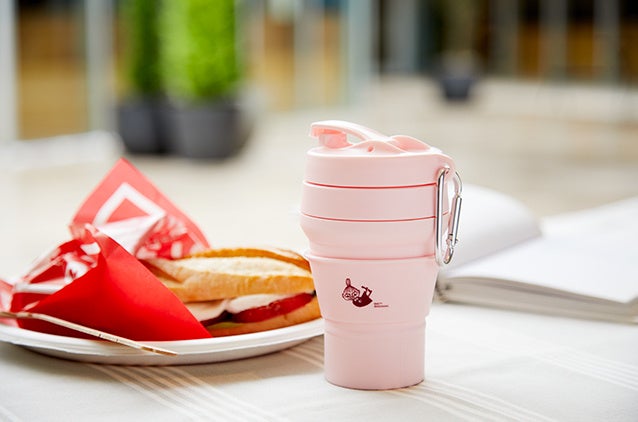 くすみピンクのボトルがかわいい！