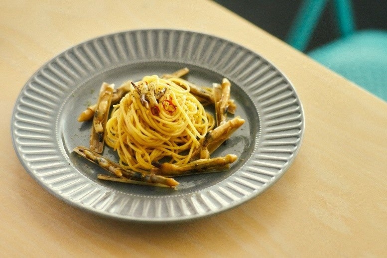 ホモサピお手製のマテ貝パスタ