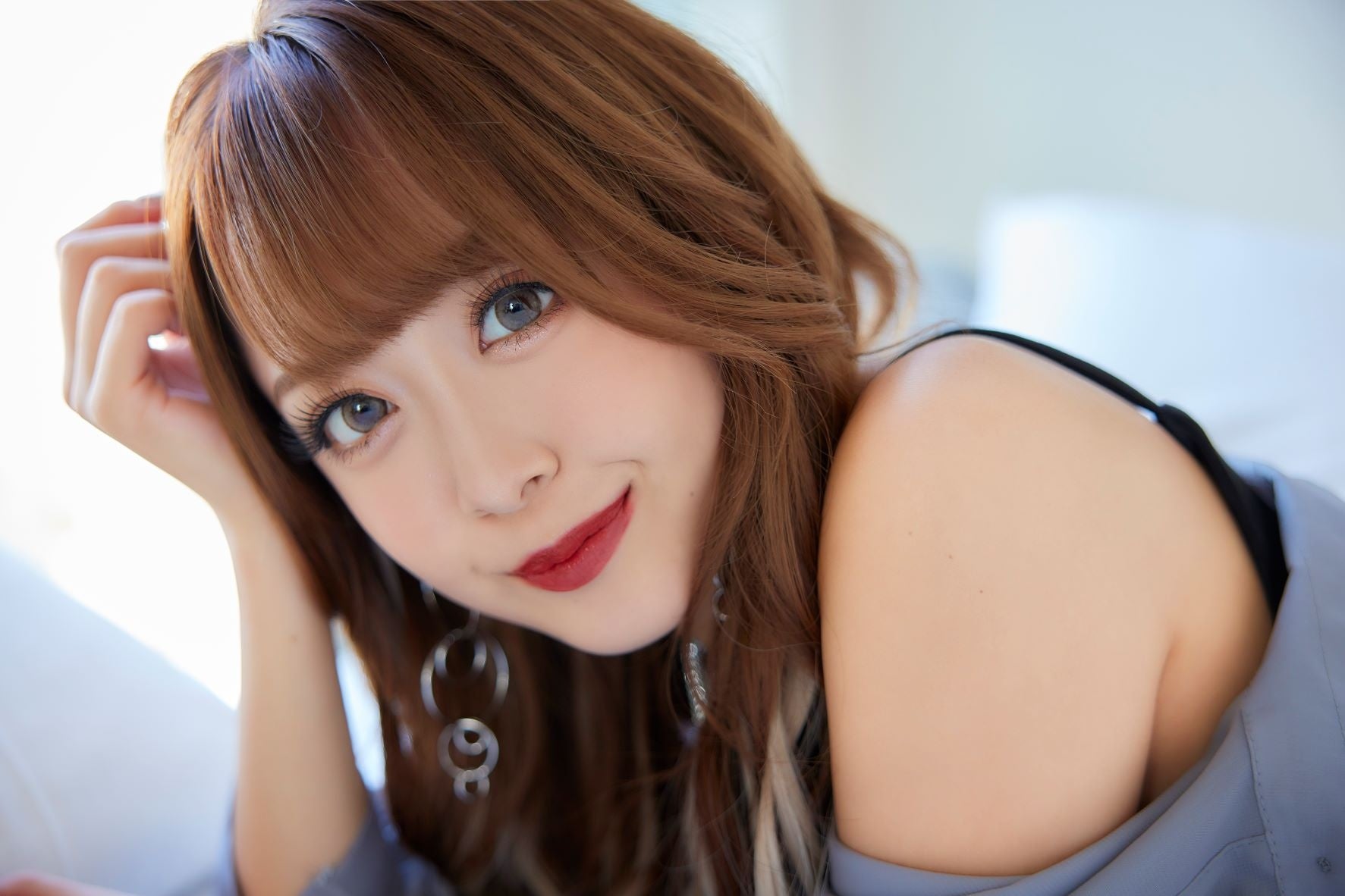  (C)KADOKAWA 　(C)Lovers    PHOTO／飯岡拓也