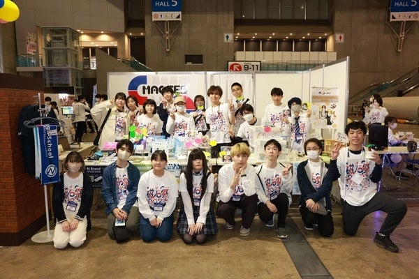 角川ドワンゴ学園の学生たち