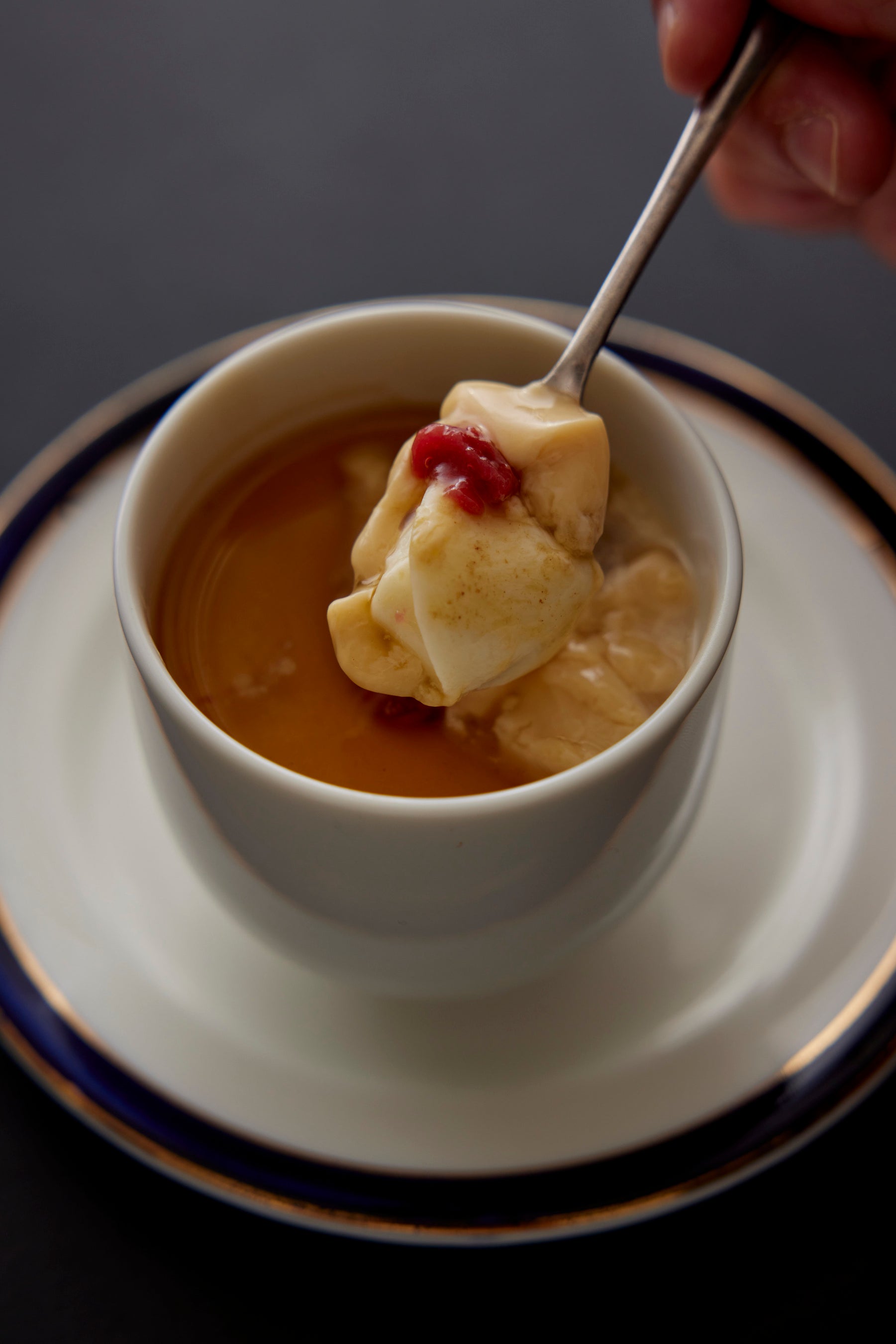 モッツァレラチーズ茶わん蒸し