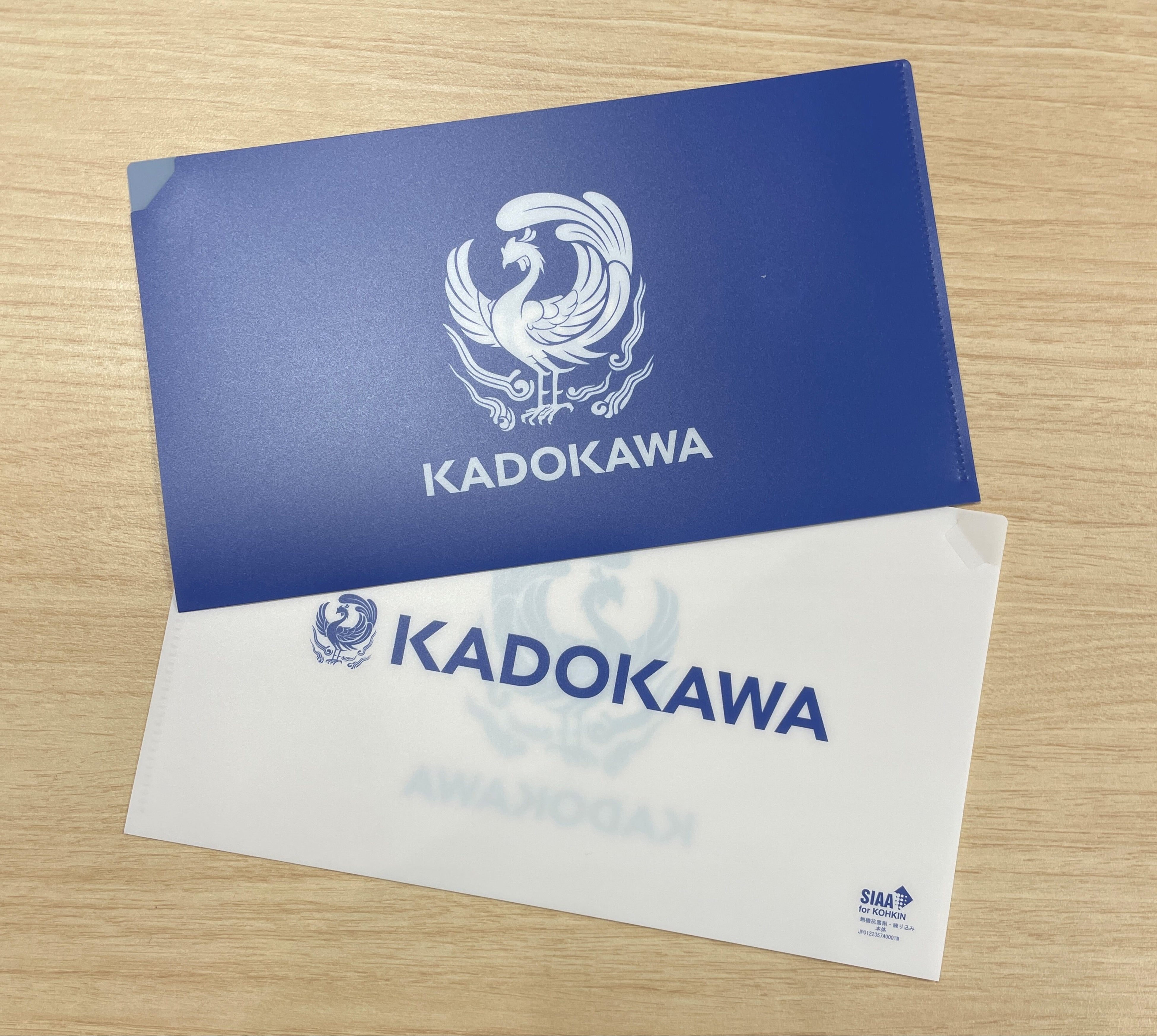 コミックマーケット99 Kadokawaブース 南3 4 321 は オンライン販売で完売した 艦これ 商品含む 全53アイテムを揃えて販売 ブースにお並びの方にオリジナルマスクケースの配布も 株式会社kadokawaのプレスリリース