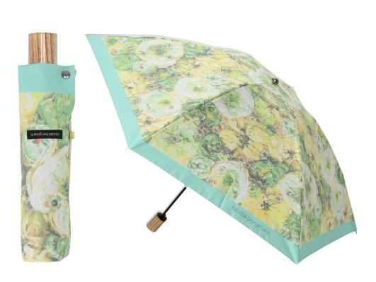 服飾雑貨メーカー川辺株式会社 雨や日差しが気になる日の