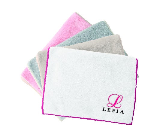「LEFIA」ロゴ入りセームタオル