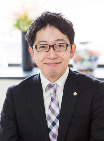 足立 徳仁（特定社会保険労務士）