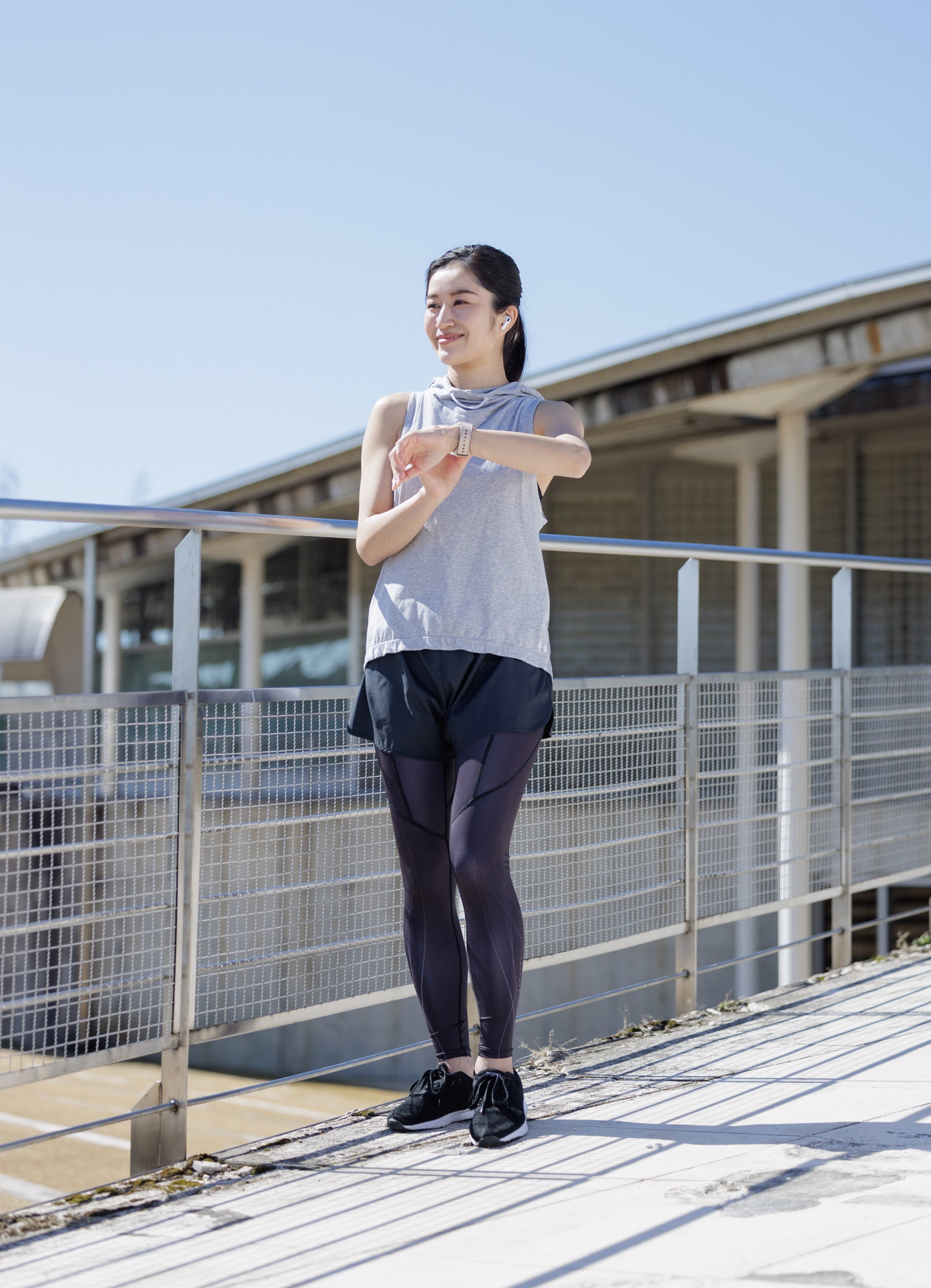 AATH アース ハーフパンツ リカバリー フィットネス Sサイズ