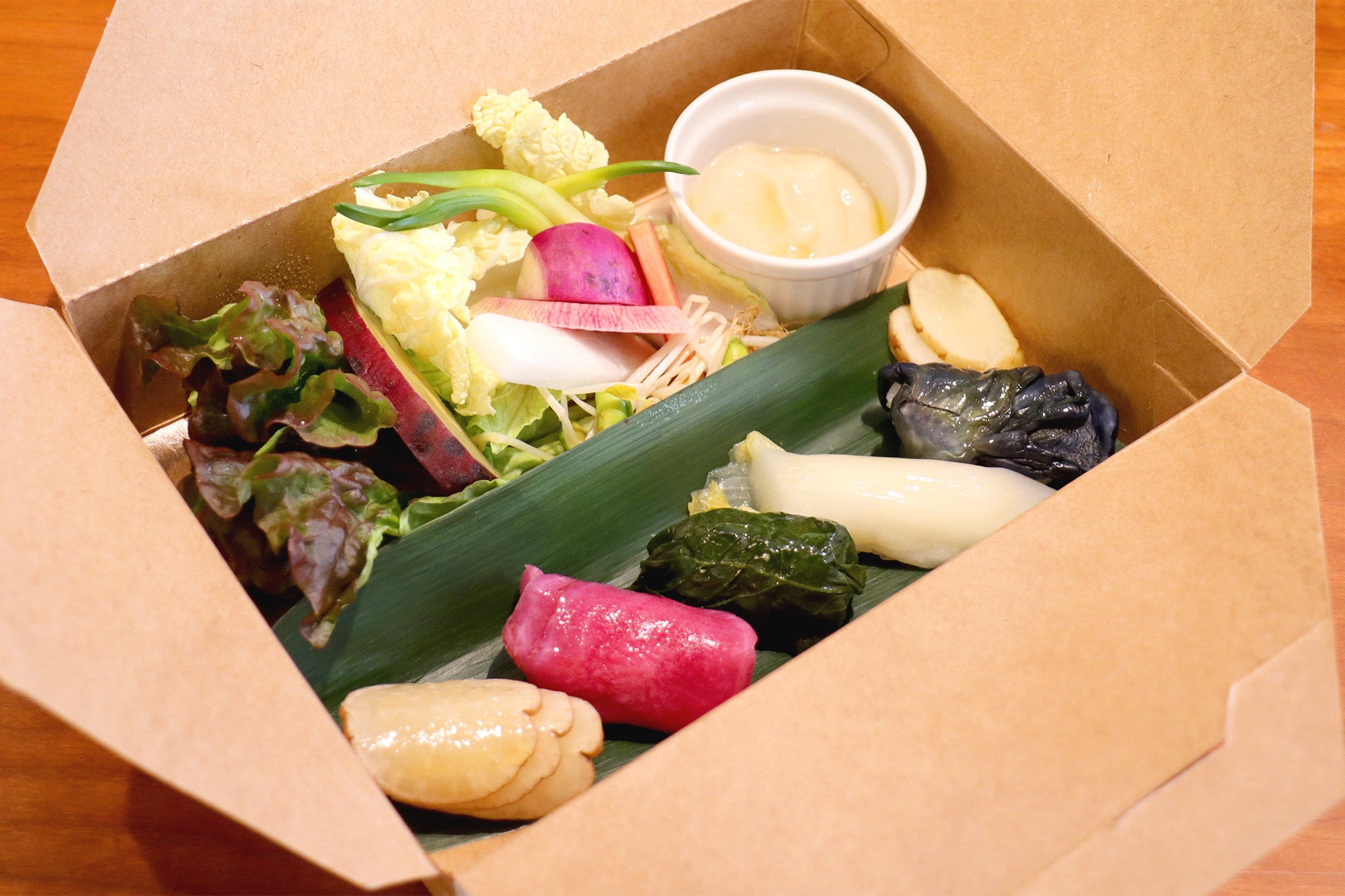 シャンパンランチの野菜寿司