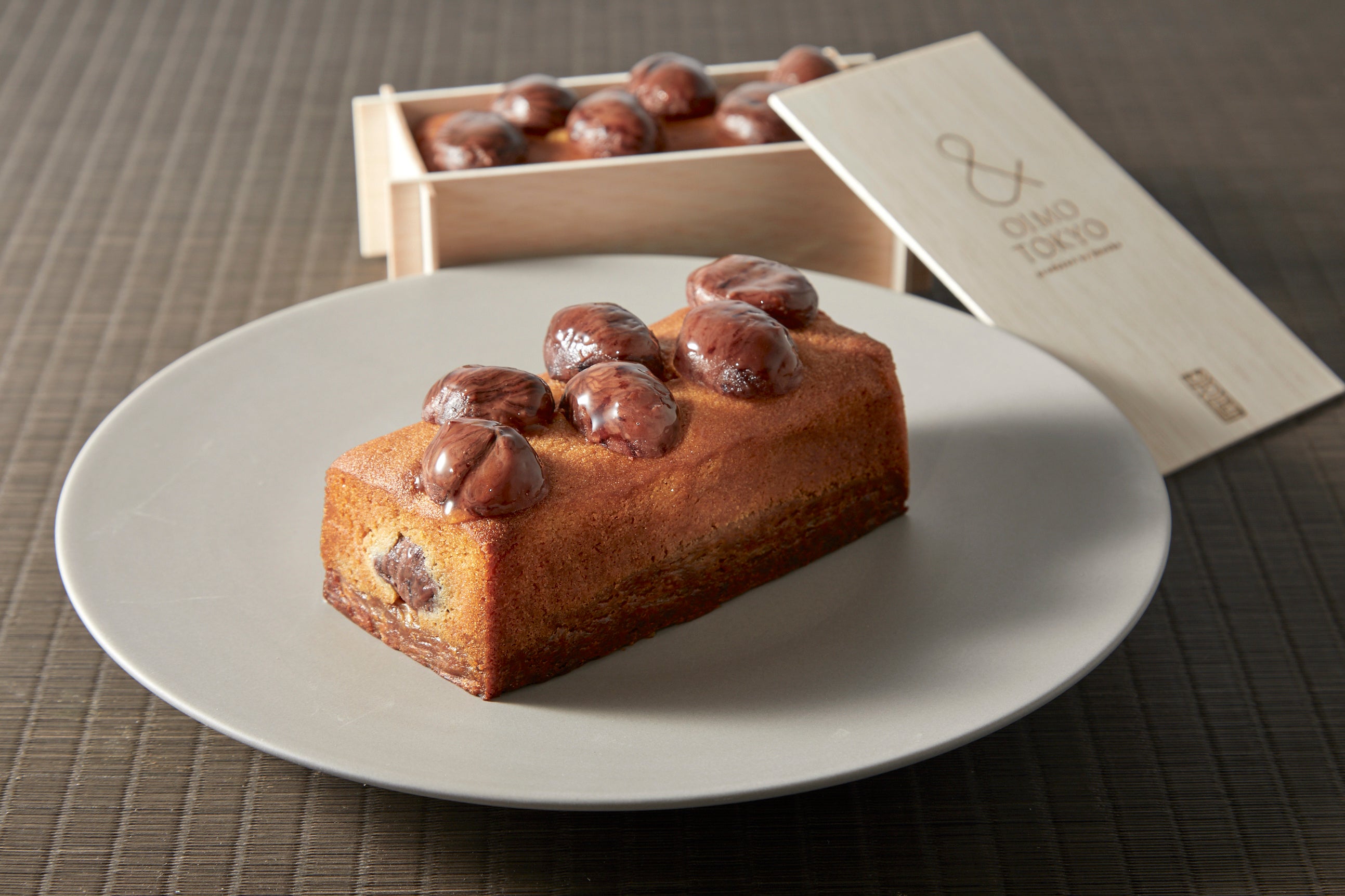 通常パッケージ 5,400円、ギフトラッピング 5,724円