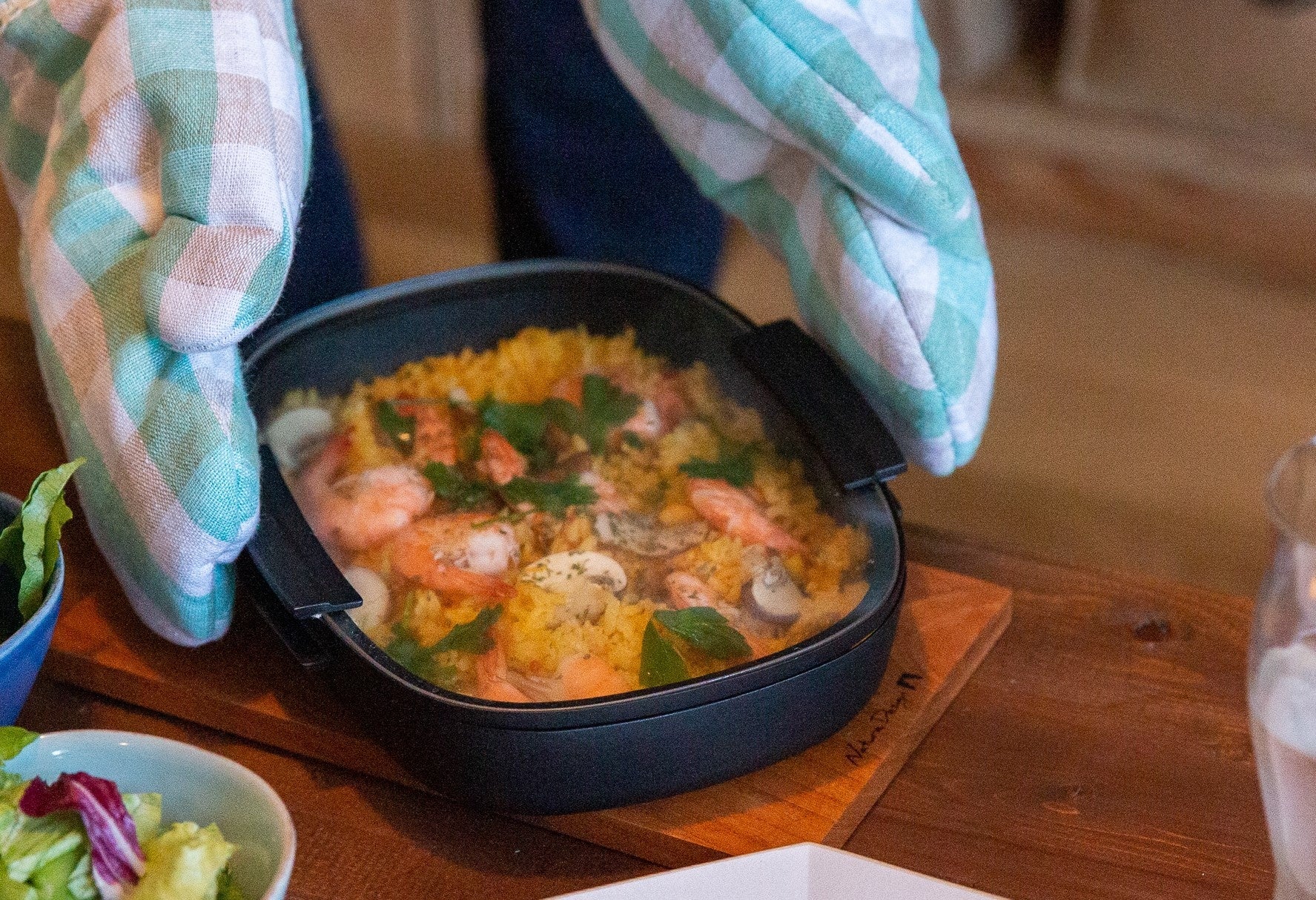 調理してそのまま食卓へ。