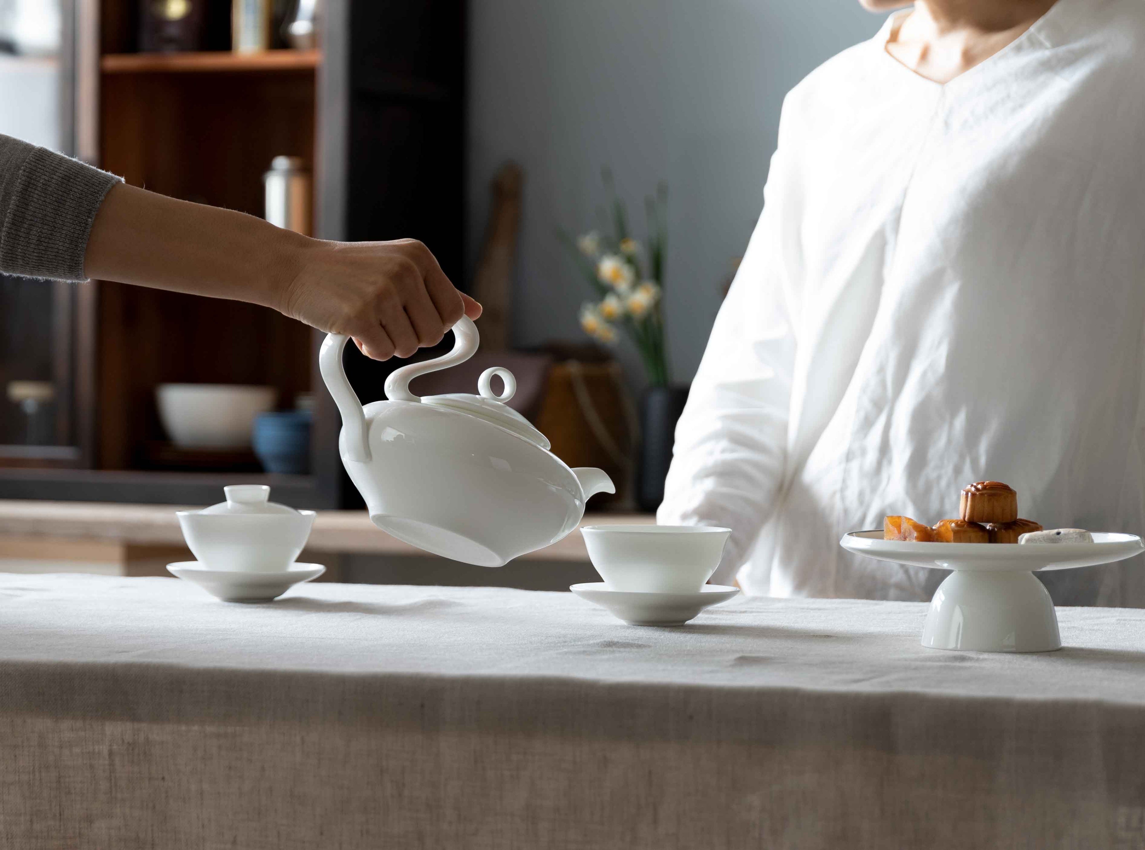 長期保存　新品未使用　ナルミチャイナ　２１点セット　鳴海製陶株式会社 長期保存 新品未使用 ナルミチャイナ 21点セット 鳴海製陶株式