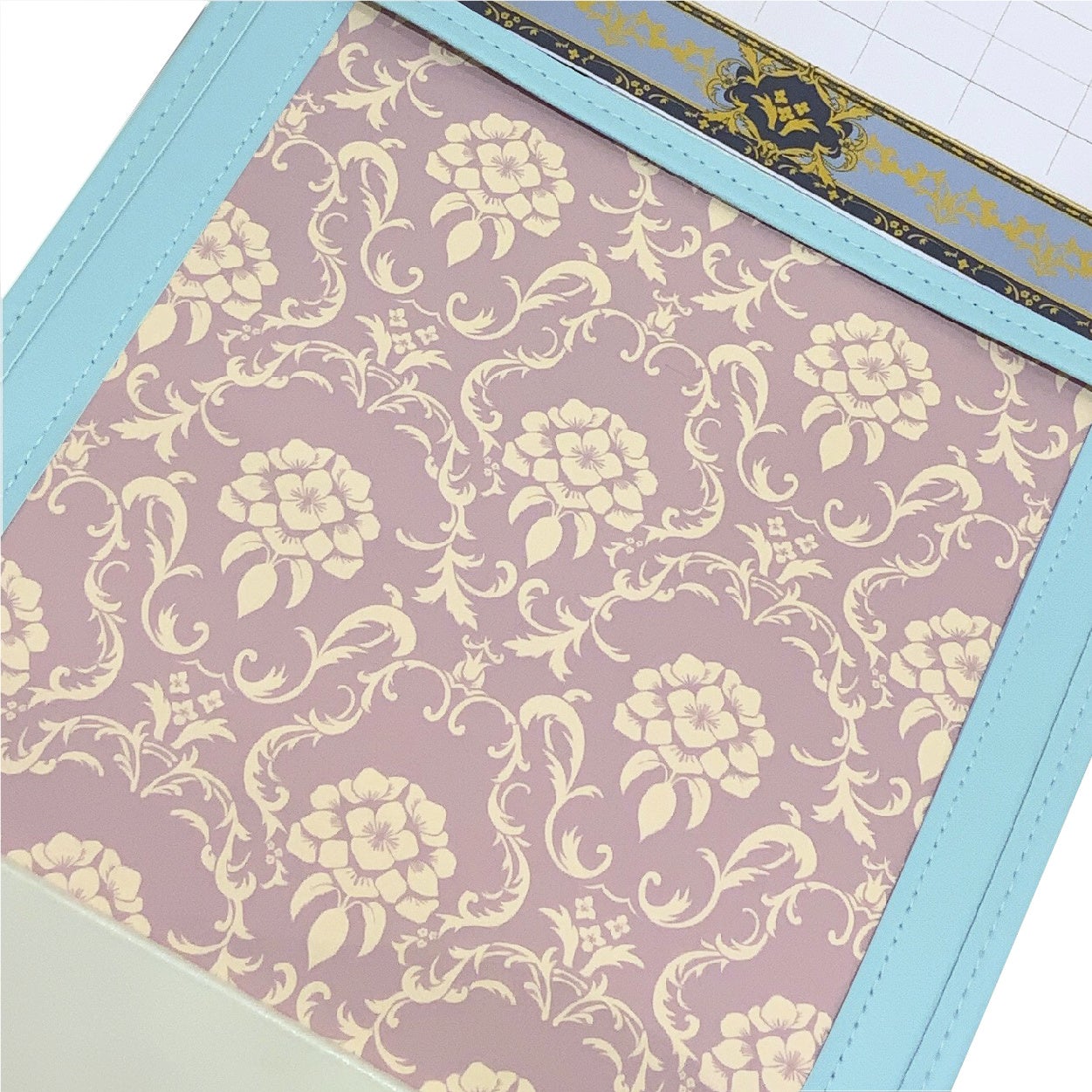 ティータイムのために書き下ろされた紫陽花柄のカブセ裏