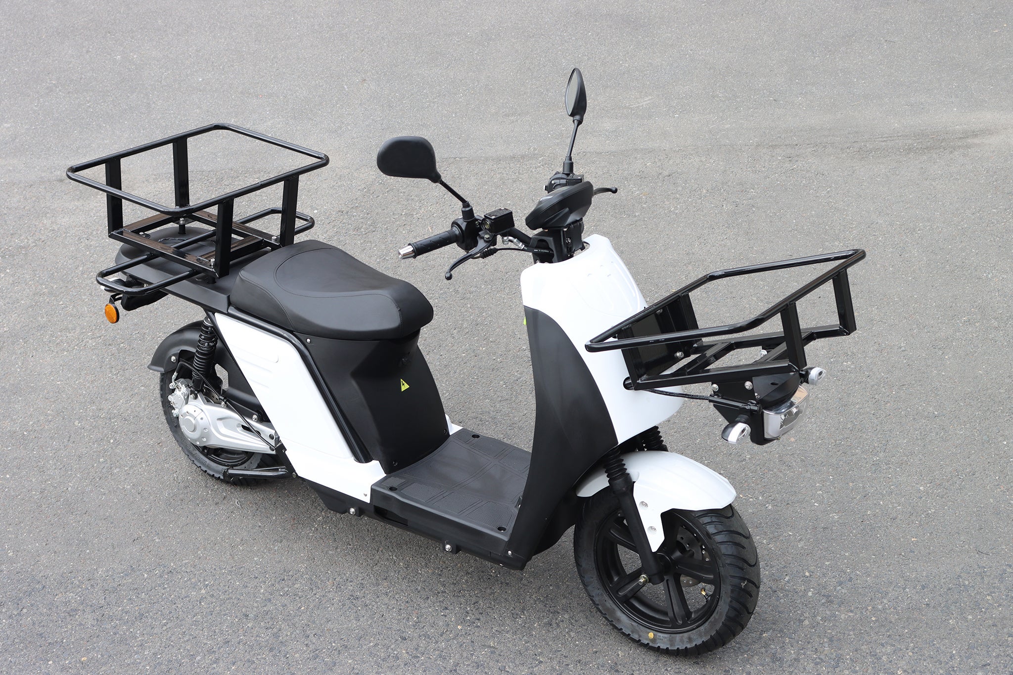 第49回東京モーターサイクルショーにグローバルバイクブランド「ZONTES