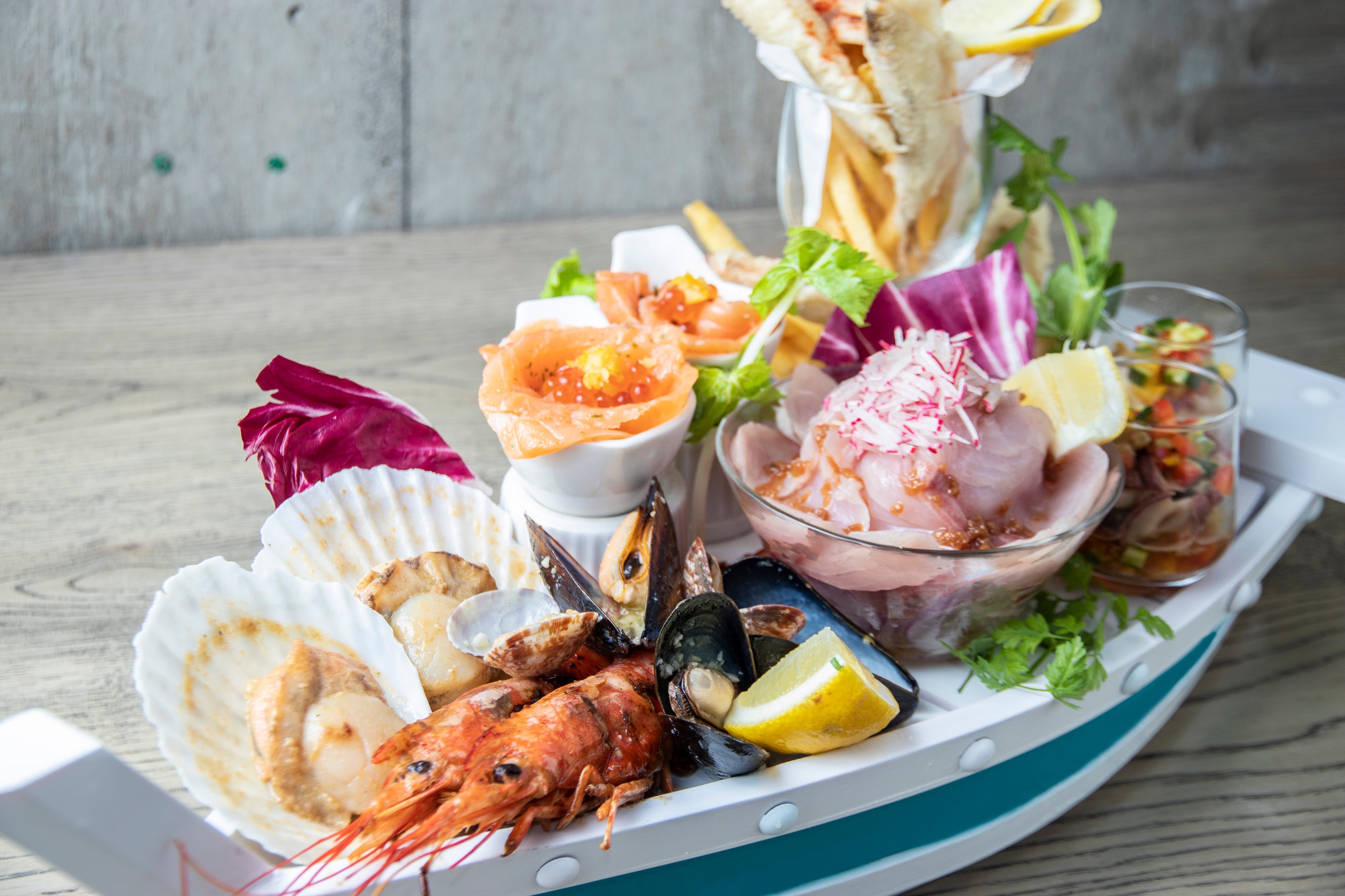 ナナイロイートアットホーム　シーフードプラッタ 