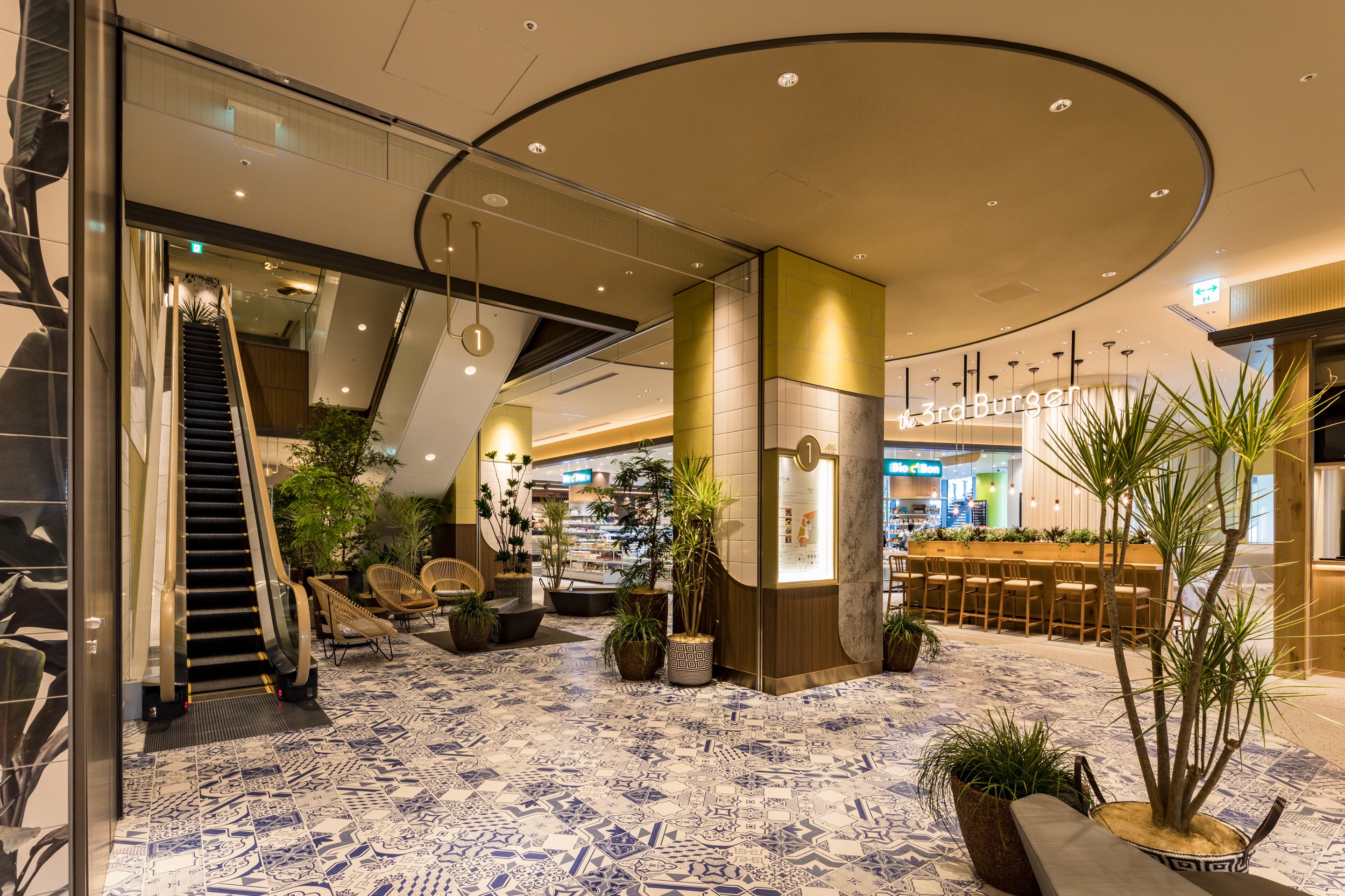 アトレ竹芝館内