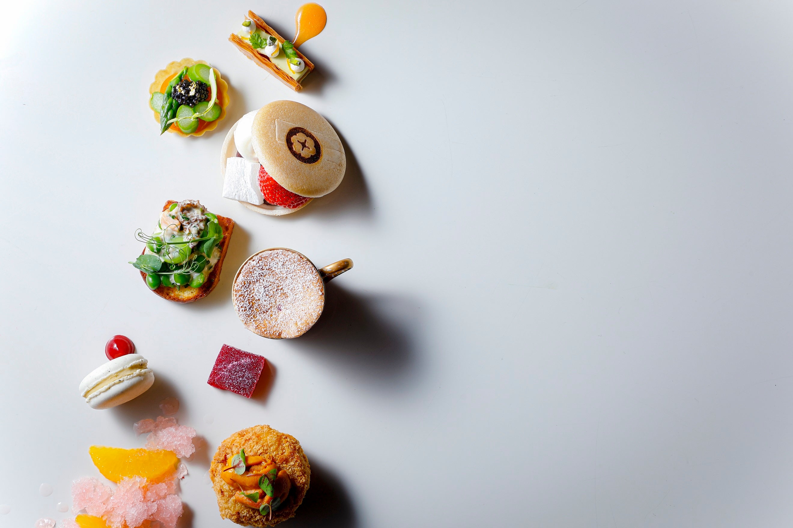 色鮮やかな旬の野菜が春の気分を感じさせてくれる、「ザ リビングルーム」の新作アフタヌーンティー