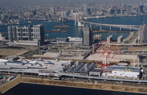 開業当初のパレットタウンの全景(1999年)