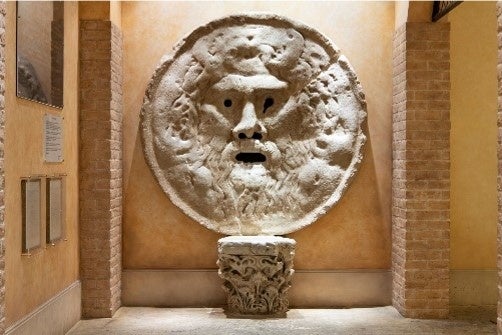 2F　アヴェニュー