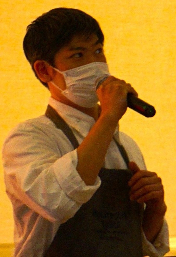 代官山ハイライフポークテーブル　メインシェフ　篠嵜 司