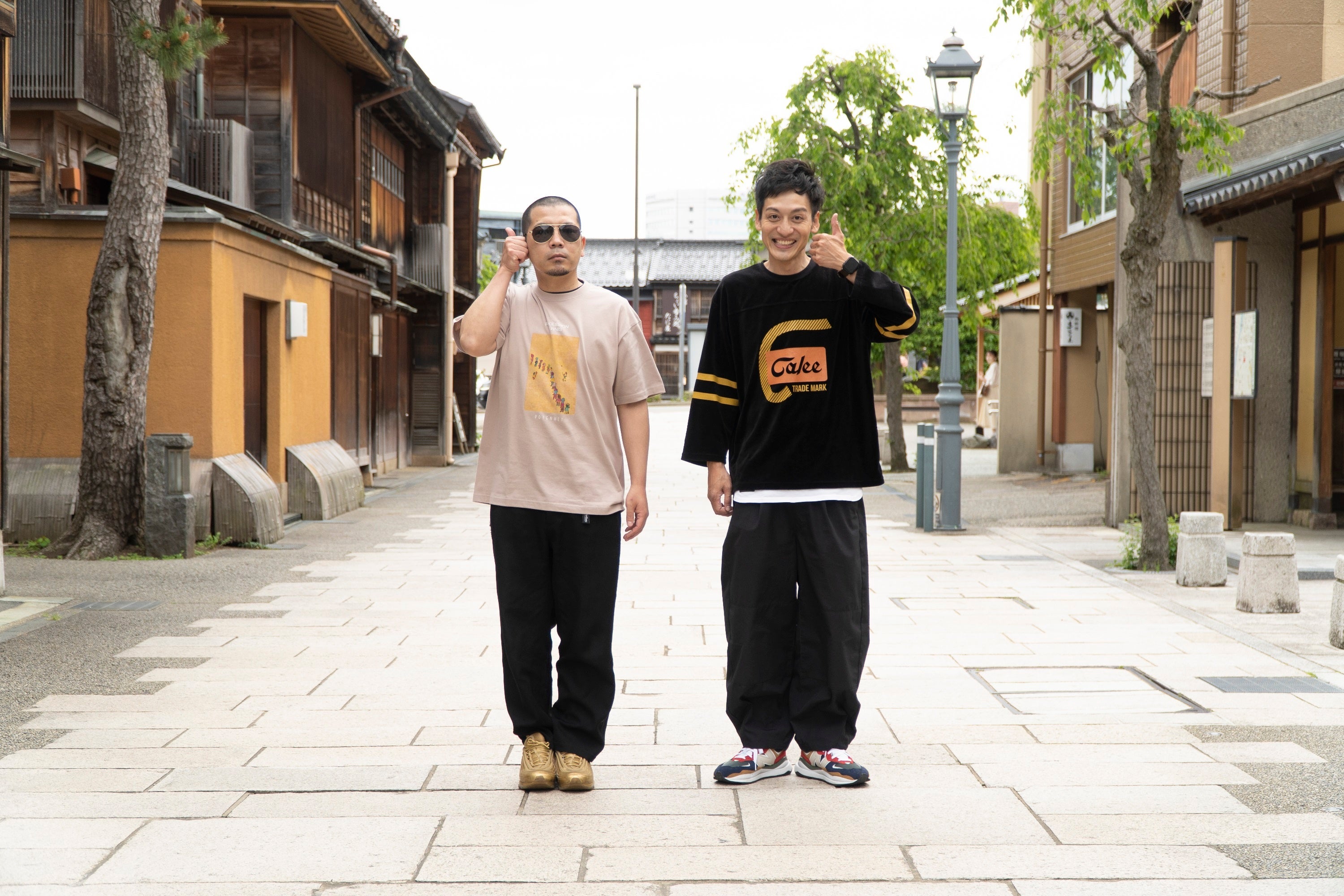 天竺鼠川原・とろサーモン村田２ショット