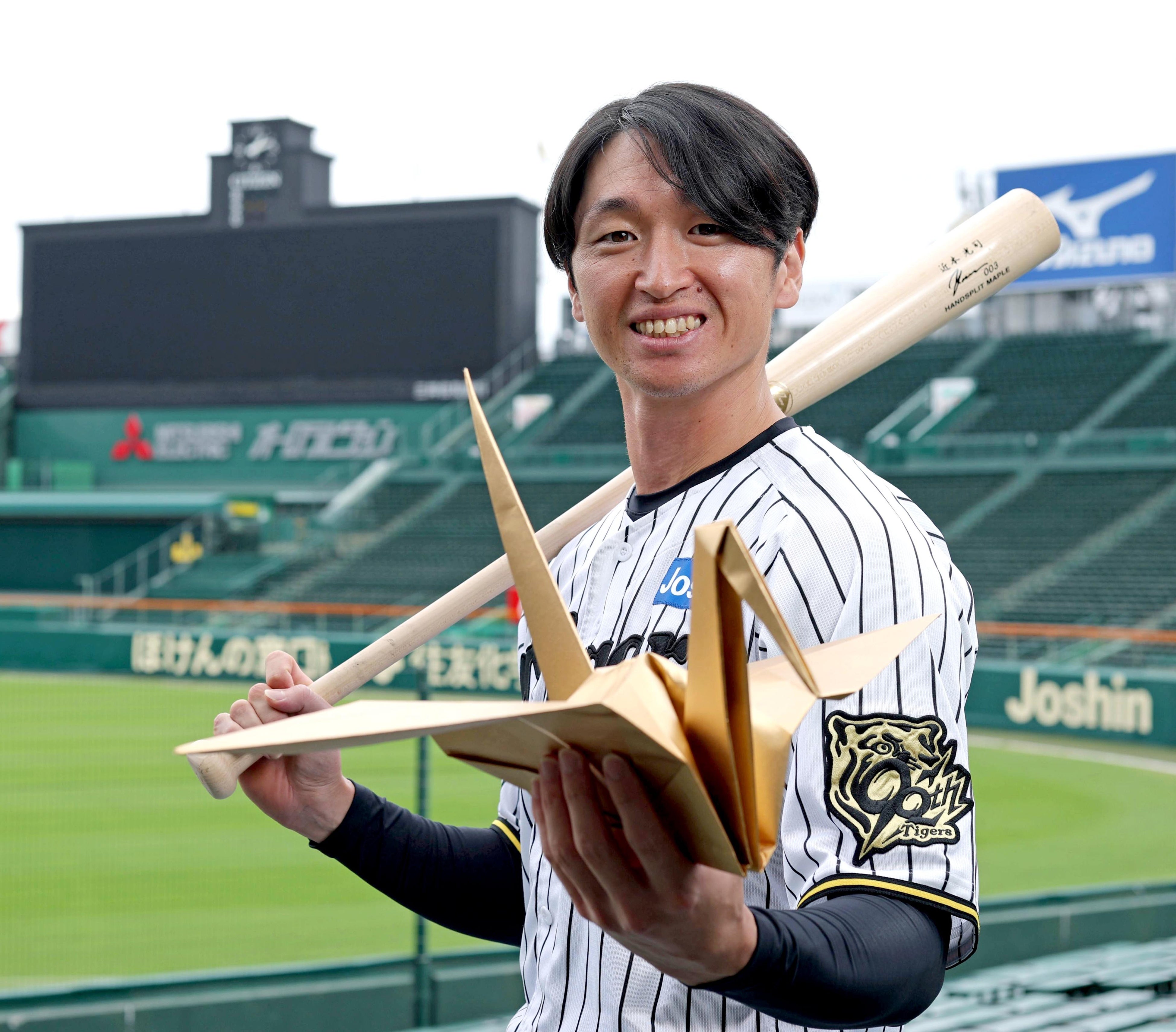 巨人・阿部慎之助監督の直筆サイン入りキャップが抽選で当たる